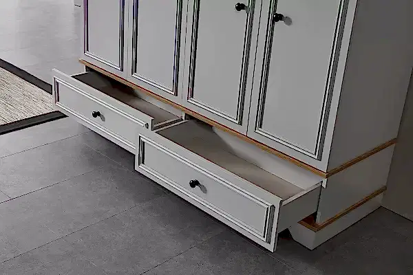 Carizma Genç Odası 4 Kapaklı Dolap