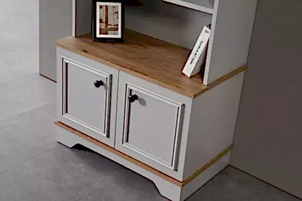 Carizma Genç Odası Kitaplık