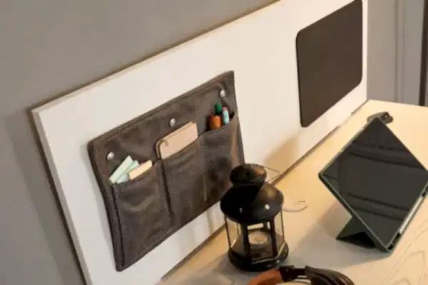 İnci Genç Odası Çalışma Masası