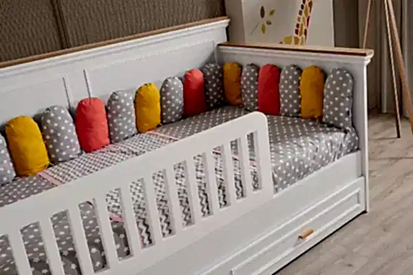 Lofter Çocuk Odası Sedir Karyola + Alt Karyola + Korkuluk