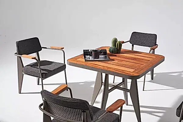 Michel Bahçe Masa Takımı