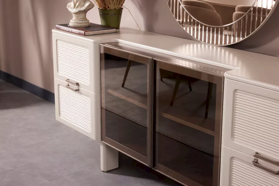 Nota Yemek Odası Takımı